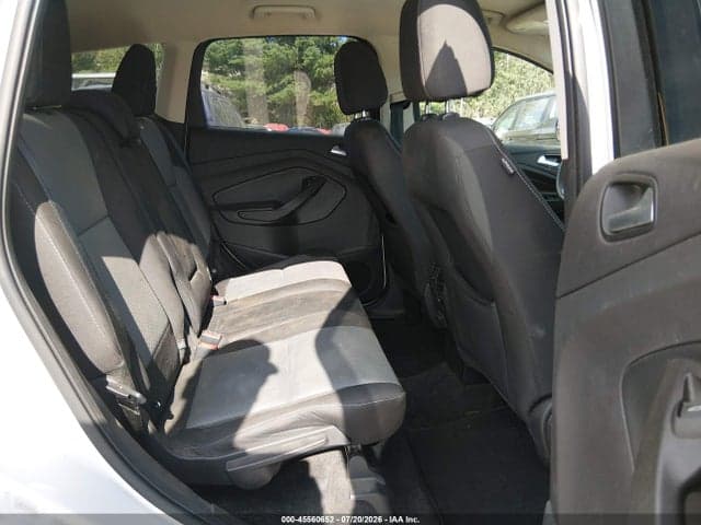 2017 FORD ESCAPE SE 8