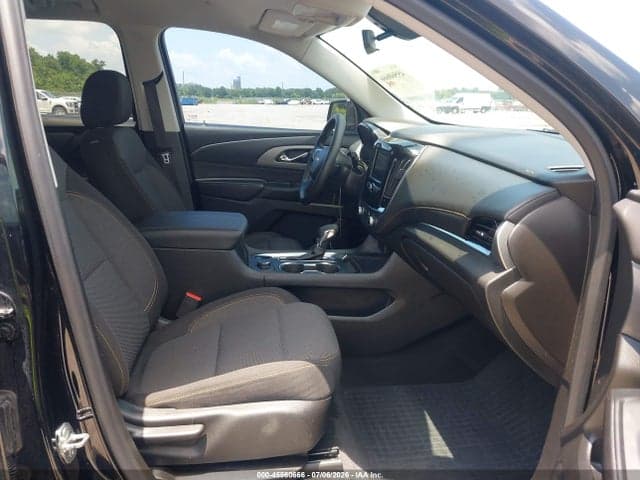 2021 CHEVROLET TRAVERSE FWD LS 5