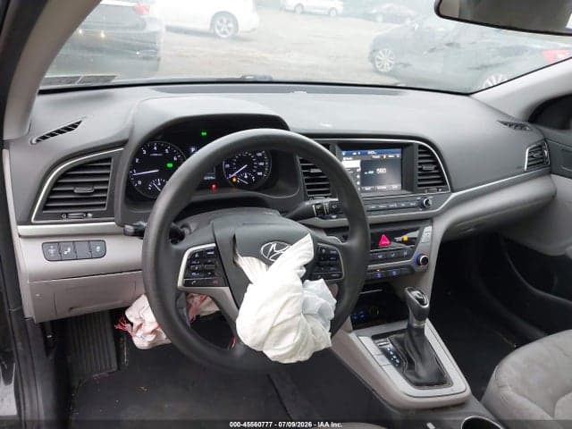 2018 HYUNDAI ELANTRA SEL 17