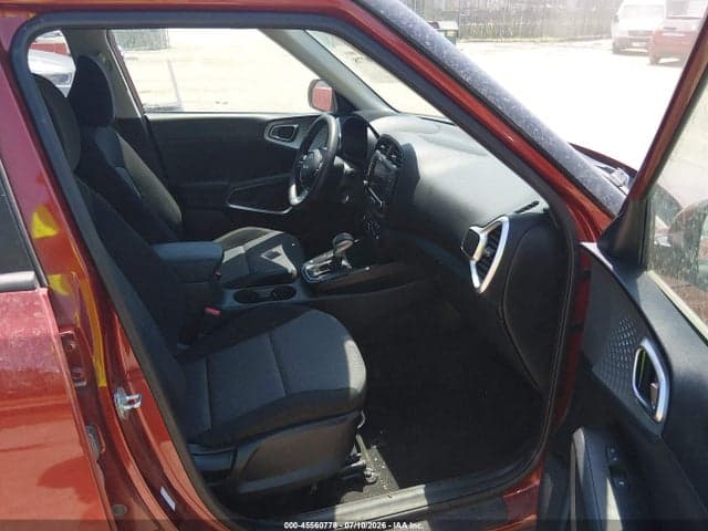 2023 KIA SOUL LX 5