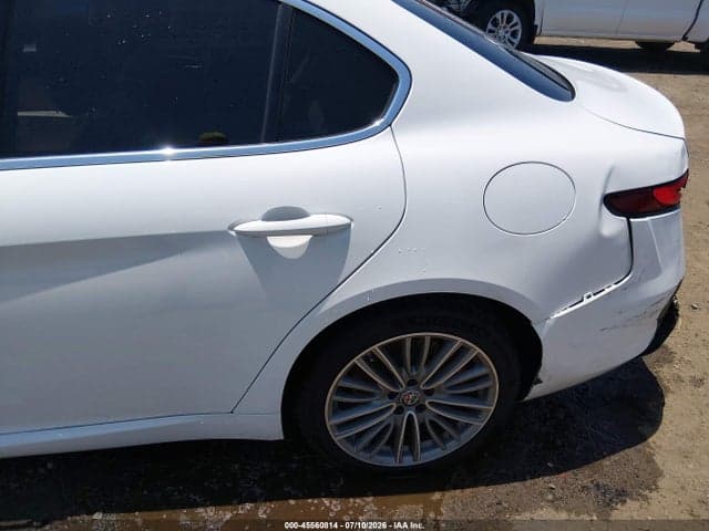 2017 ALFA ROMEO GIULIA TI RWD 20