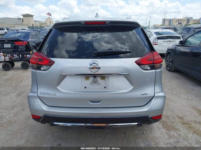 2018 NISSAN ROGUE SV 17
