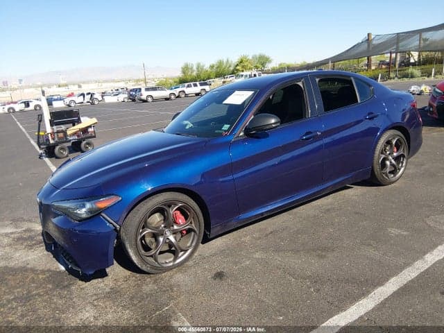 2020 ALFA ROMEO GIULIA TI SPORT RWD 2