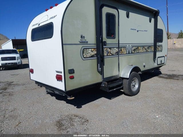 2018 WINNEBAGO OTHER 4