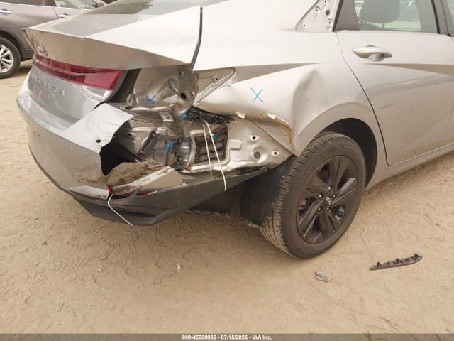 2022 HYUNDAI ELANTRA SEL 6