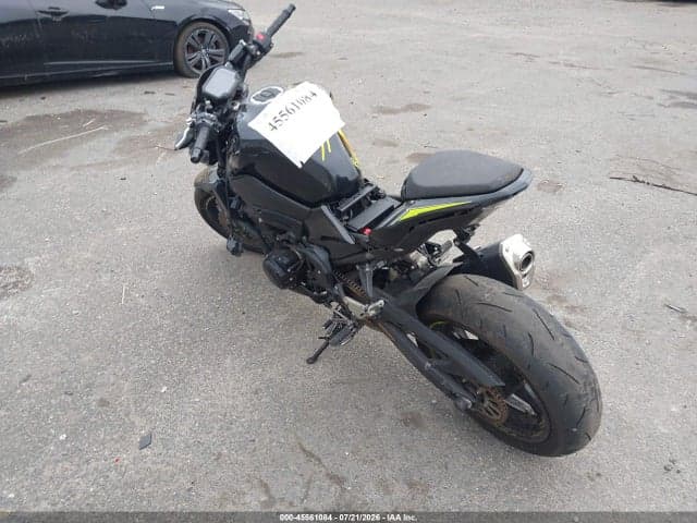 2024 KAWASAKI ZR900 F 3