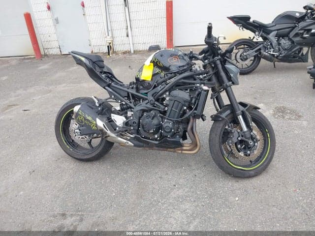 2024 KAWASAKI ZR900 F 8