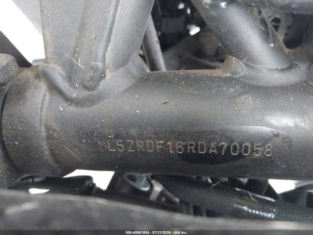 2024 KAWASAKI ZR900 F 10