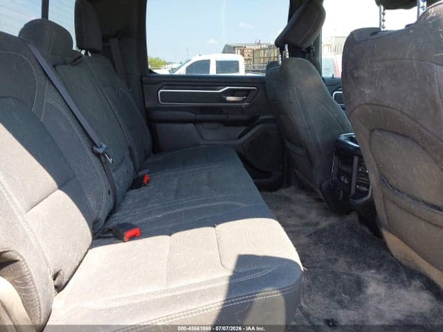 2021 RAM 1500 8