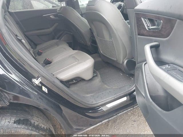 2019 AUDI Q8 55 PREMIUM 8