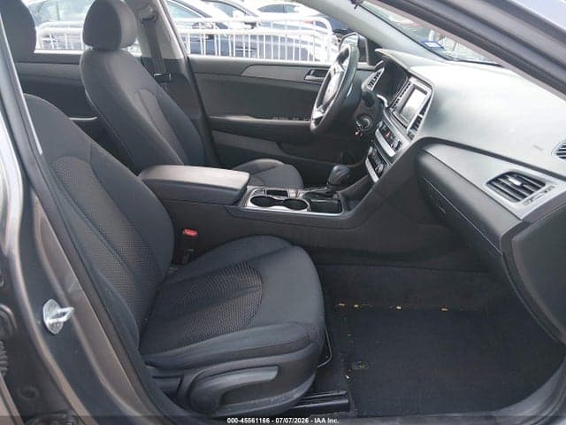 2019 HYUNDAI SONATA SE 5