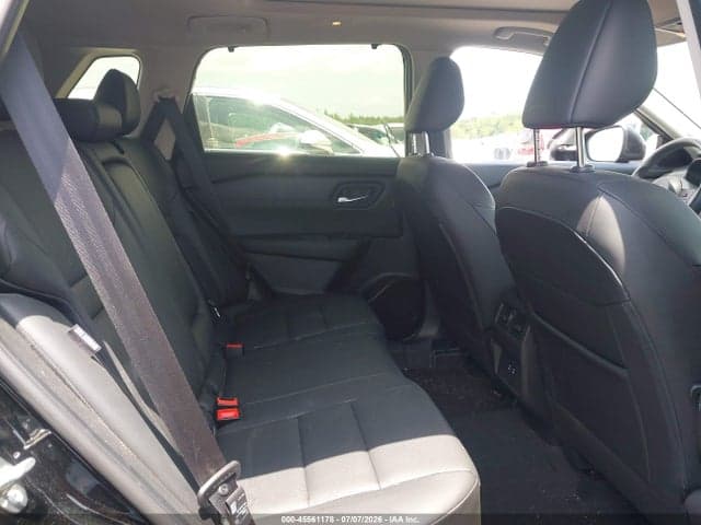 2024 NISSAN ROGUE SV INTELLIGENT AWD 8