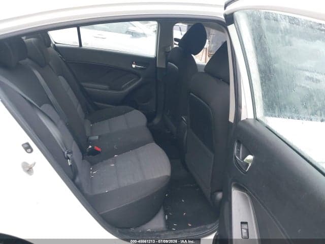 2018 KIA FORTE S 8