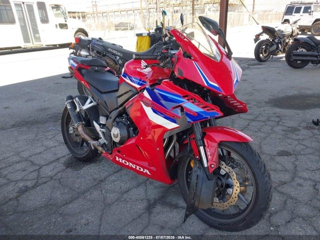 2025 HONDA CBR500 RA 1