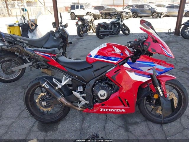 2025 HONDA CBR500 RA 13