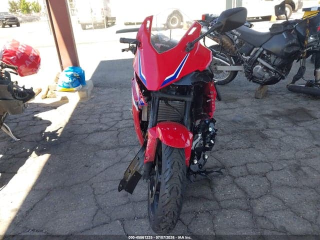 2025 HONDA CBR500 RA 15