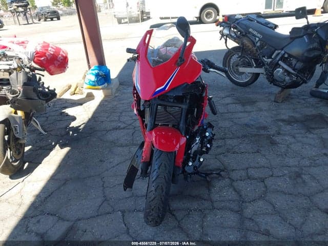 2025 HONDA CBR500 RA 5