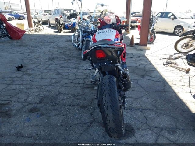 2025 HONDA CBR500 RA 6