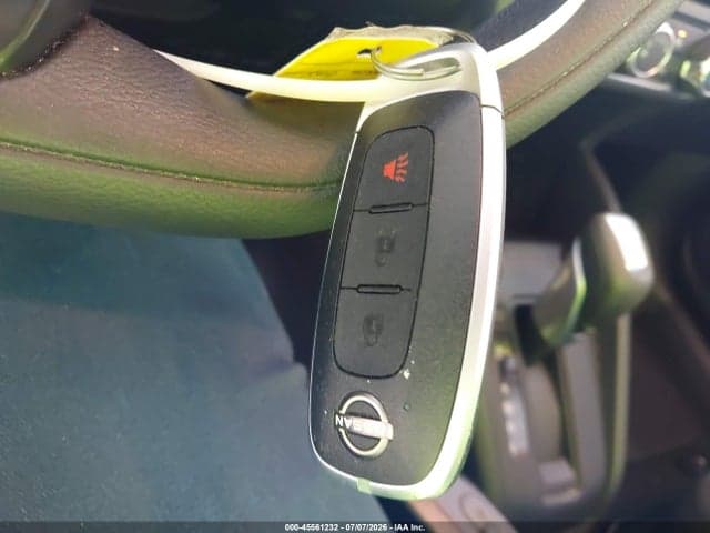 2025 NISSAN KICKS PLAY S 11