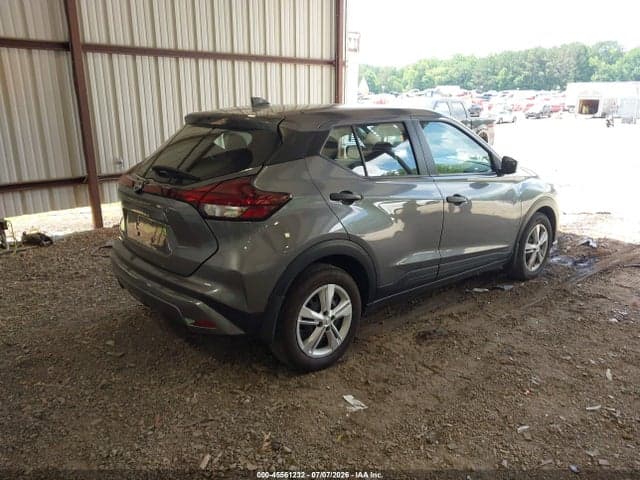 2025 NISSAN KICKS PLAY S 4
