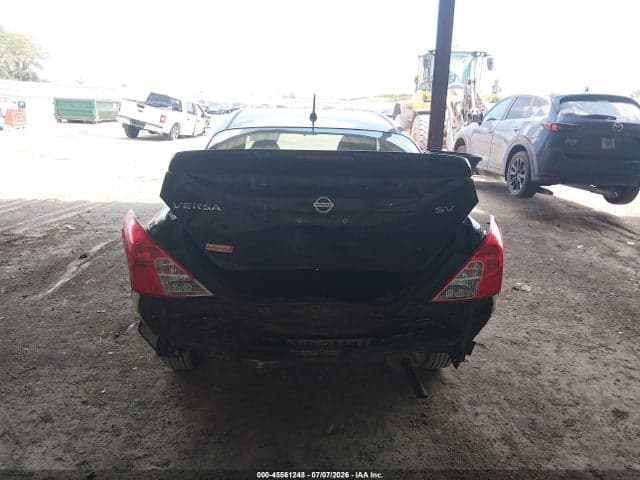 2018 NISSAN VERSA 1.6 SV 17