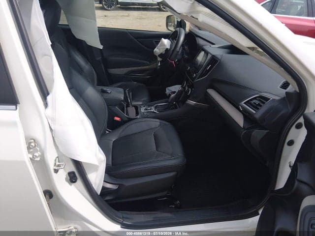 2023 SUBARU FORESTER LIMITED 5