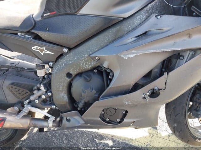 2018 YAMAHA YZFR6 8