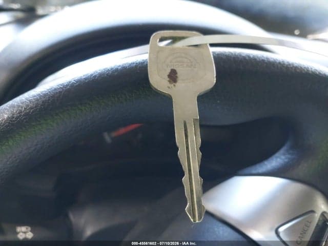 2019 NISSAN VERSA 1.6 S+ 11