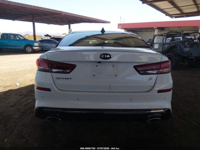 2019 KIA OPTIMA S 16