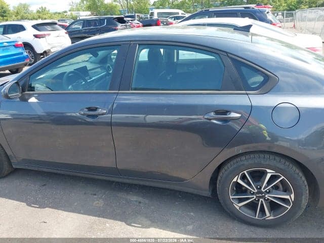 2022 KIA FORTE LXS 13