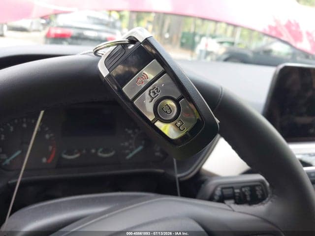 2022 FORD ESCAPE SE 11