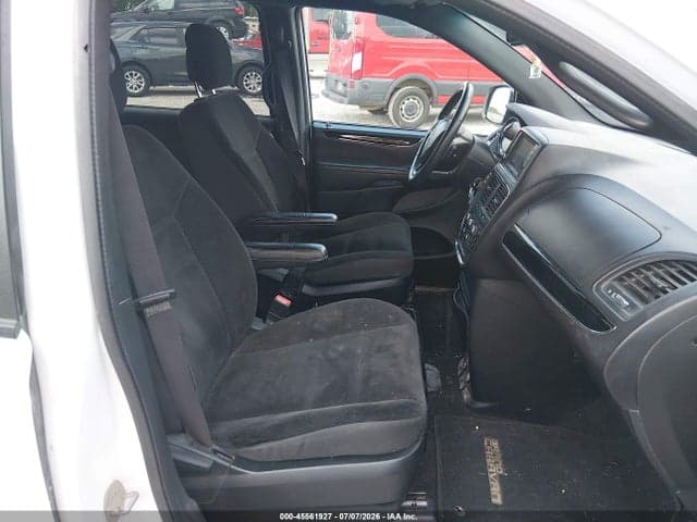 2017 DODGE GRAND CARAVAN SE PLUS 5