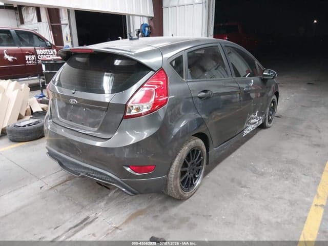 2016 FORD FIESTA ST 4