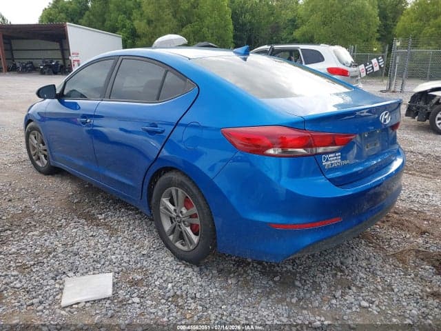 2017 HYUNDAI ELANTRA SE 3