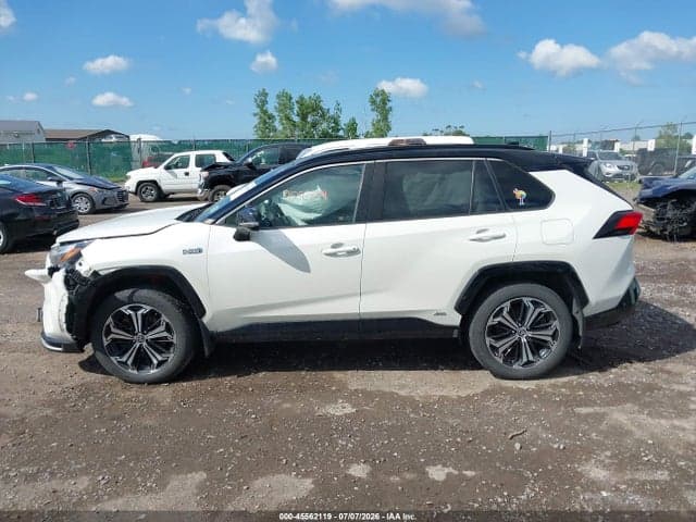2022 TOYOTA RAV4 PRIME XSE 14