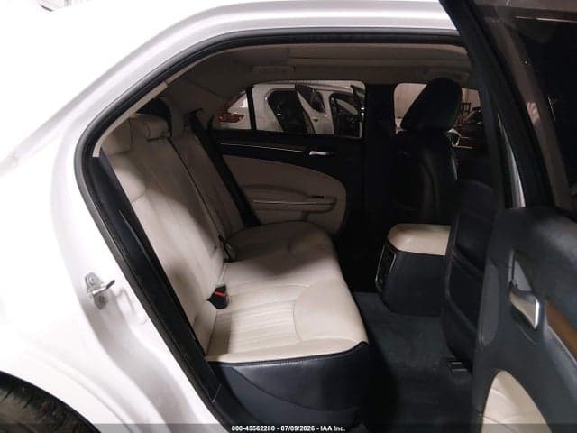 2018 CHRYSLER 300 300C 8