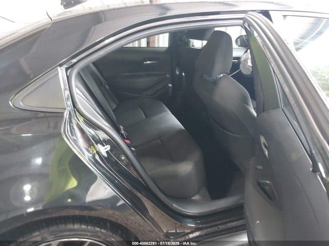 2021 TOYOTA COROLLA SE 8