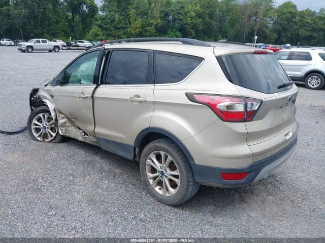 2017 FORD ESCAPE SE 3