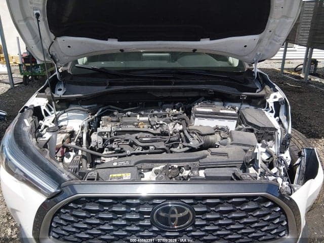 2023 TOYOTA COROLLA CROSS XLE 10