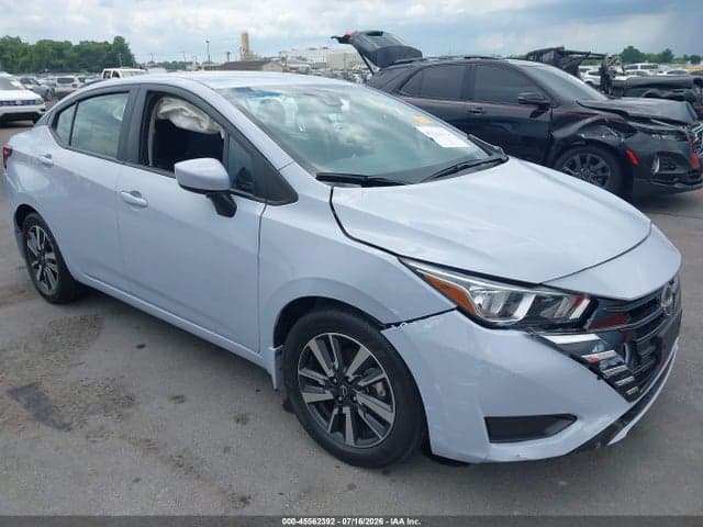 2024 NISSAN VERSA 1.6 SV 1