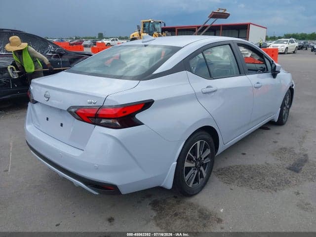 2024 NISSAN VERSA 1.6 SV 4