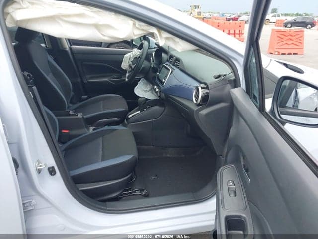 2024 NISSAN VERSA 1.6 SV 5