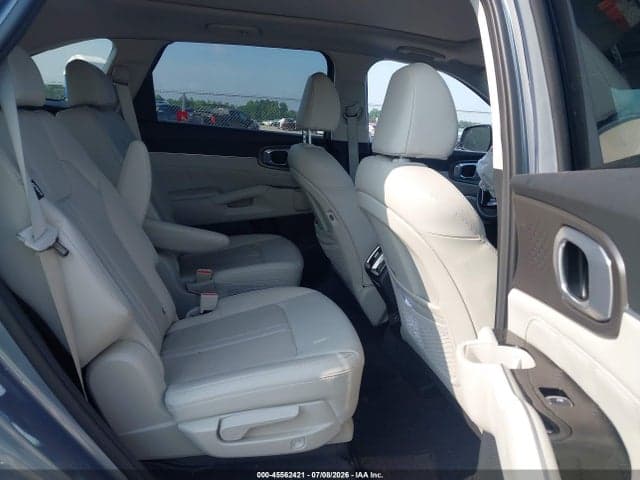 2025 KIA SORENTO SX 8
