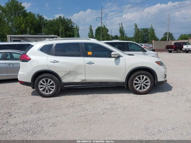2017 NISSAN ROGUE SV 13