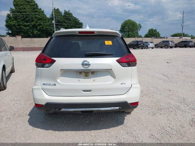 2017 NISSAN ROGUE SV 16