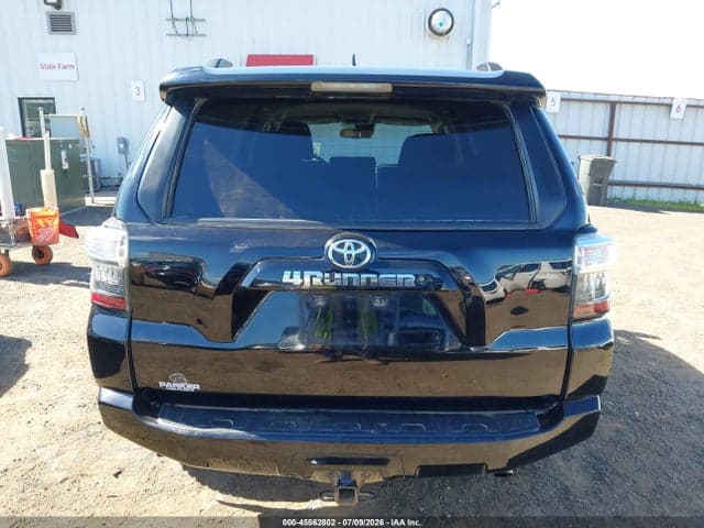 2020 TOYOTA 4RUNNER SR5 17
