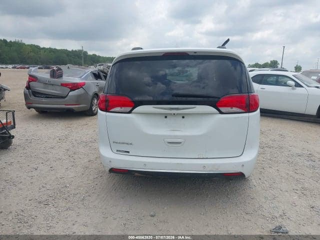 2017 CHRYSLER PACIFICA TOURING-L 15
