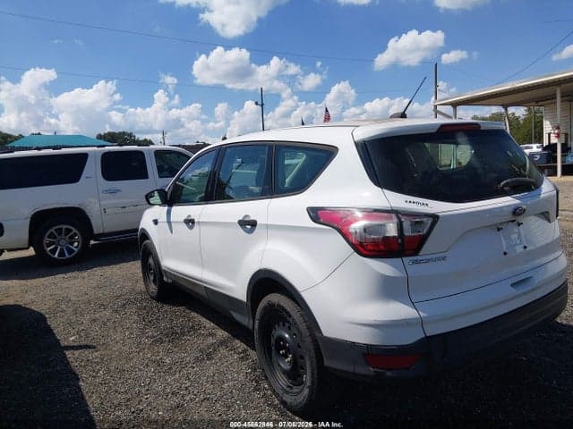 2017 FORD ESCAPE S 4