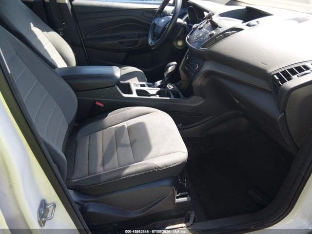2017 FORD ESCAPE S 6