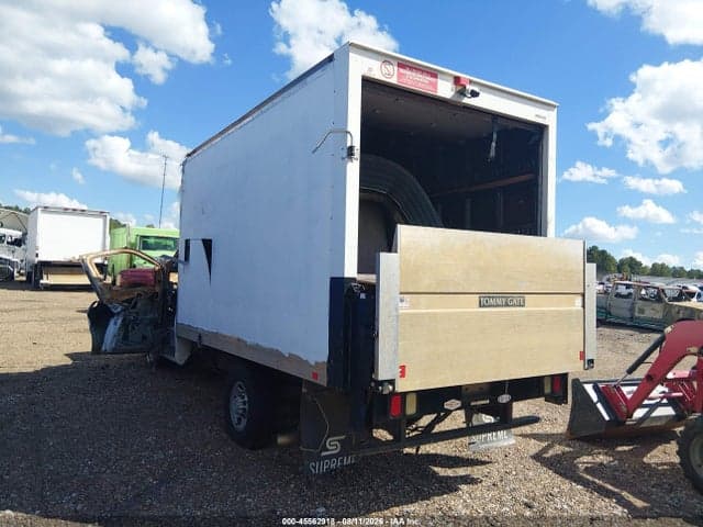 2018 CHEVROLET EXPRESS CUTAWAY WORK VAN 4